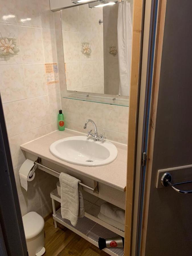 Hotel Le Smile Saint-Vincent-Sterlanges Kültér fotó